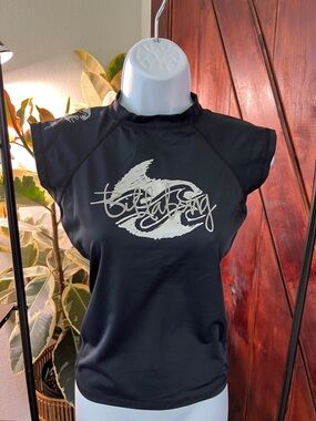 Billabong Black Sleeveless Graphic Rash Guard Tank